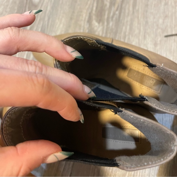 Forever21 Ankle Heeled Boots - Picture 4 of 5